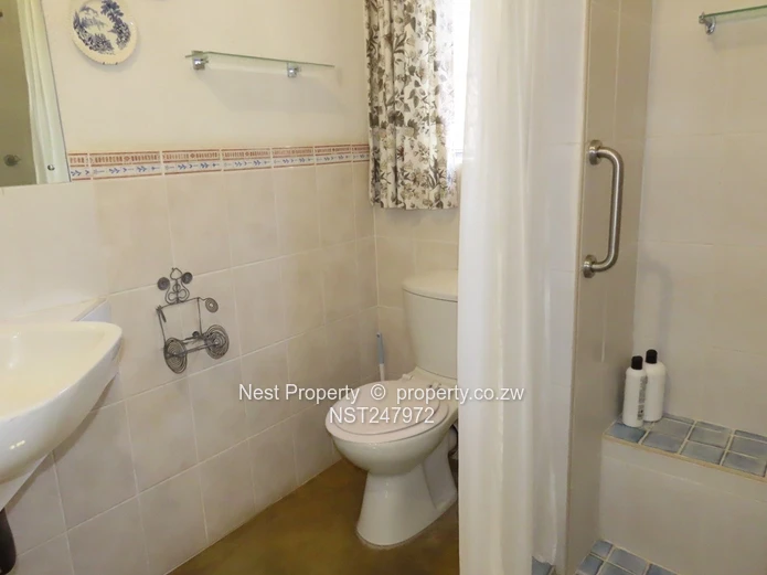 Charming double Storey Home in Borrowdale Brooke!