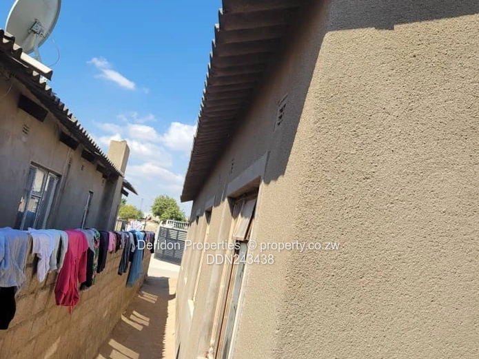 Manyame park house for sale 