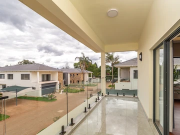 2 Unit Townhouse Complex