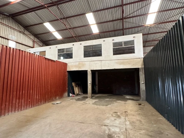 Warehouse & Factory