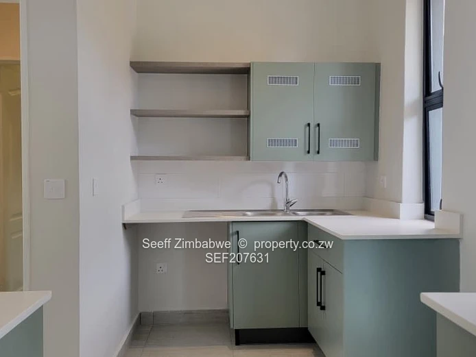 Spacious 2-Bed, 150m² Modern Apartment in Vainona