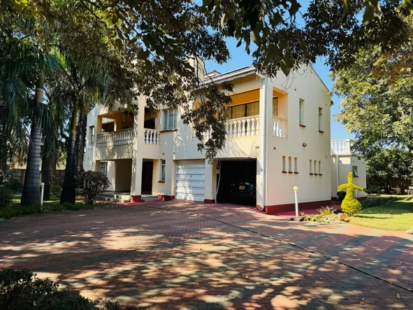 5 Bedroom House