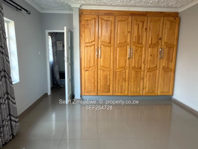 4-Bedroom Waterfalls (Near SOS Children’s Home) (Sole Mandate)