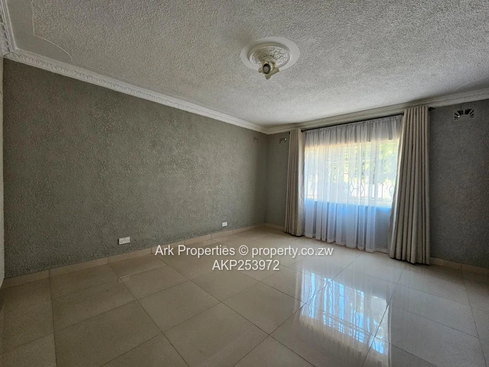 Borrowdale Modern Cluster House To Rent