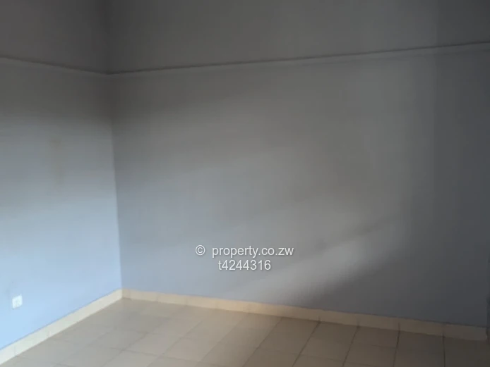 Belvedere Show ground 2 bedroom flat to rent 