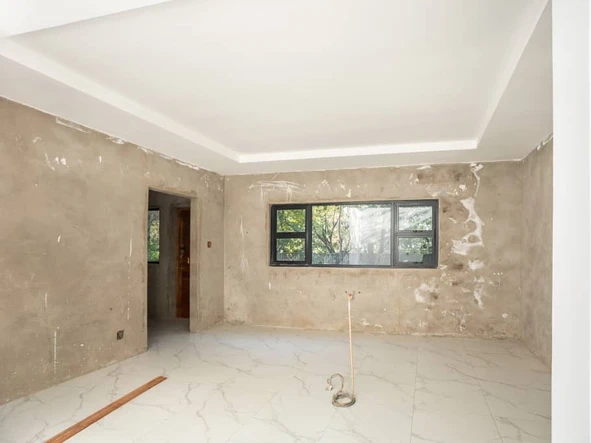 8 Unit Townhouse Complex