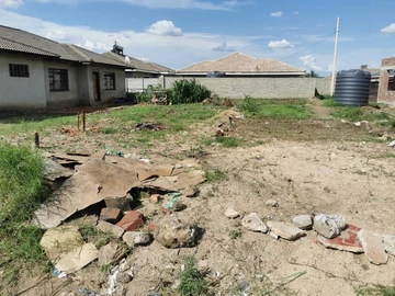 Stands & Residential Land