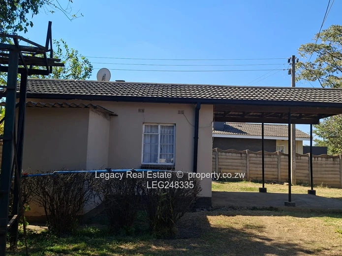 Prime Sunridge Property Along Harare Drive With Cottage Accommodation (Sole Mandate)