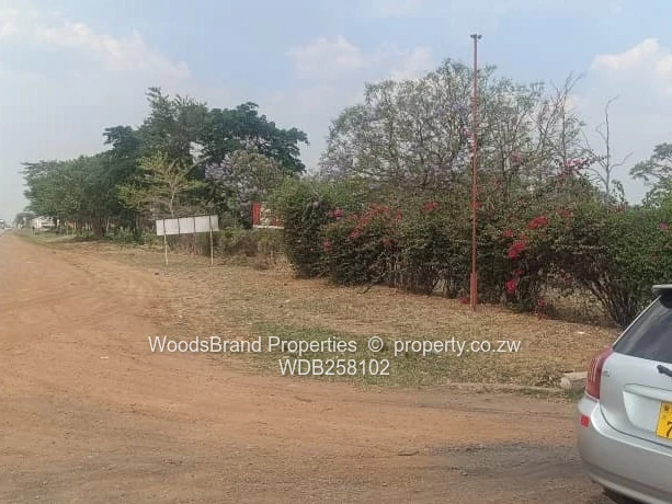 Kadoma Prime Commercial Land For Sale