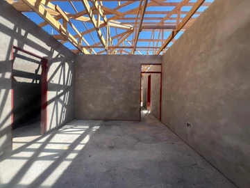 3 Bedroom Flat & Apartment