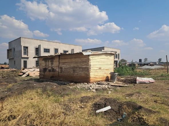 Stands & Residential Land