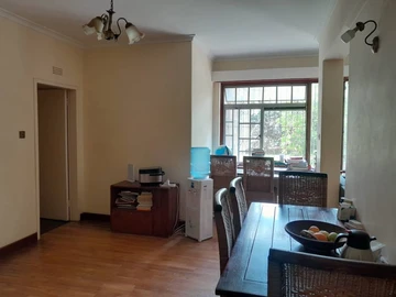 3 Bedroom Flat & Apartment
