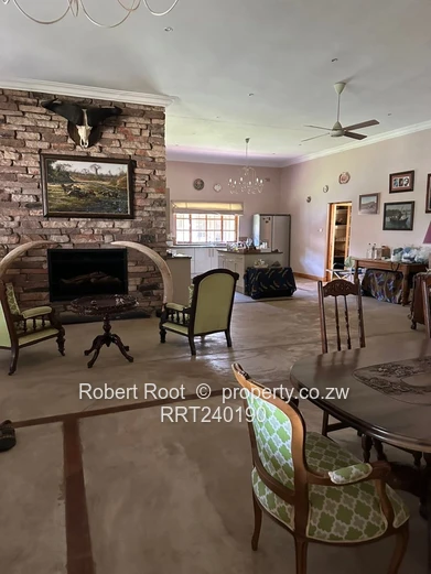 Exceptional Lifestyle Property on a Large 3,720 sqm Plot