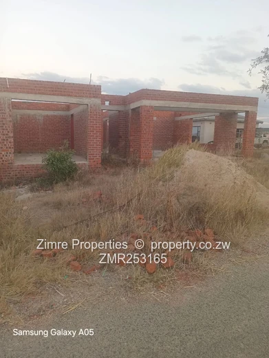 Zimre Park House At Roof Level