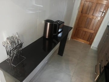 2 Bedroom Garden Flat