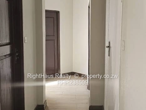 Experience The Perfect Blend Of Luxury And Comfort In This Exclusive Secured Residence.