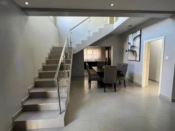 6 Unit Townhouse Complex