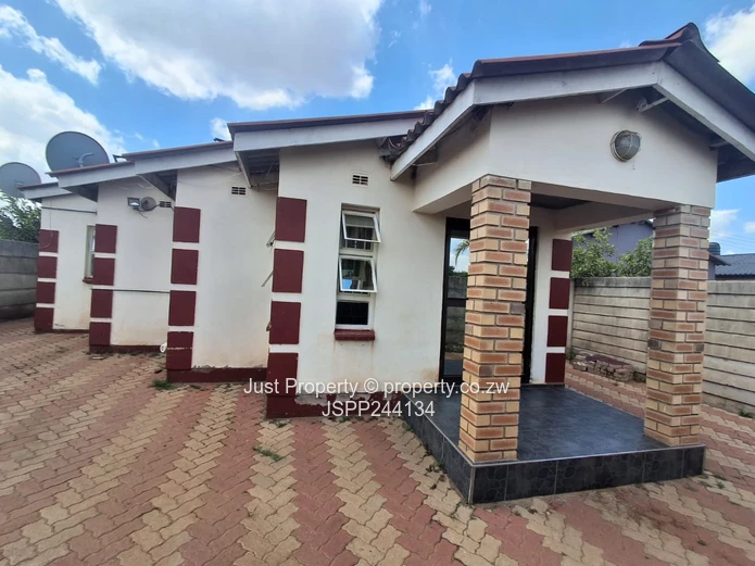 Walled and Gated 3-Bed Budiriro Home — Fitted Kitchen & En-Suite (Sole Mandate)
