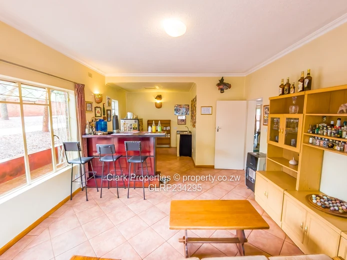 Solid 4 Bedroom Double - Storey Family Home! (Sole Mandate)