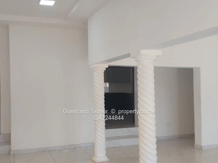 4 Bedroomed house For Sale In Crowhill