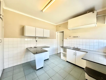 2 Bedroom Garden Flat
