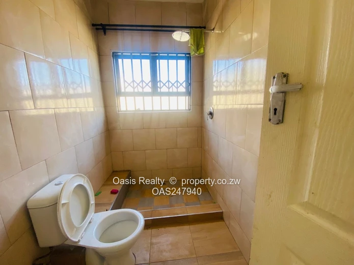 Neat Accommodation To Let