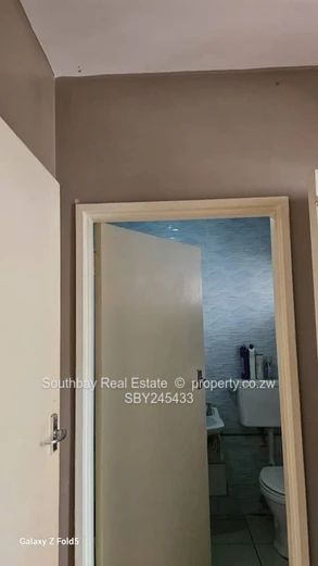 Compact sitter unit for Sale. (Sole Mandate)