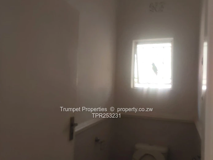 Glenlorne home for sale, mortgage accepted