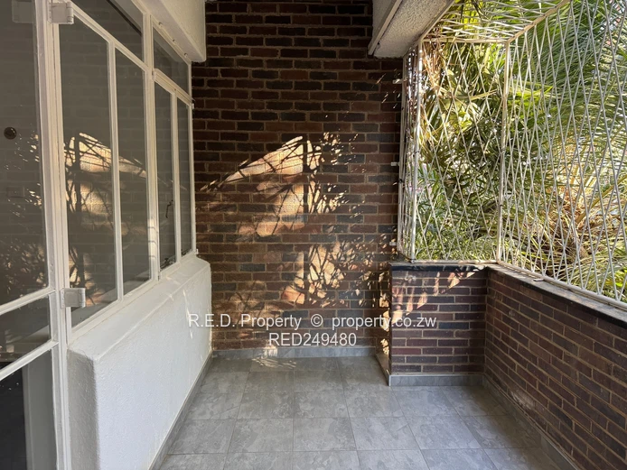 Neat & Spacious 2-Bedroom Flat In CBD!