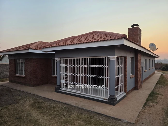 3 bedroomed house for rent in Riverside Ruwa