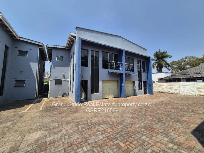 Duplex Apartment  For Sale In Newlands