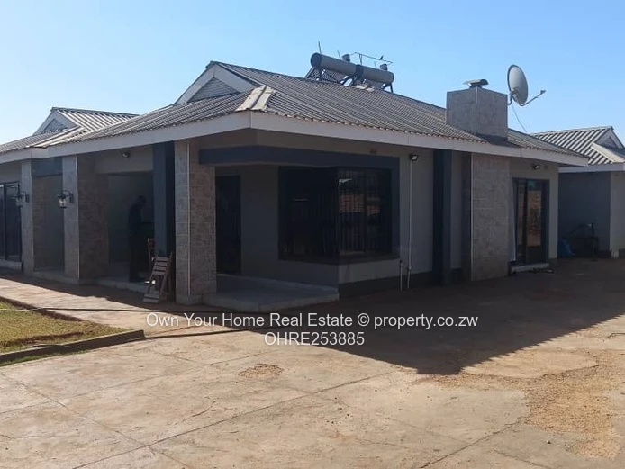Elegant 4-Bed Family Home on 1800m² in Mount Pleasant Heights