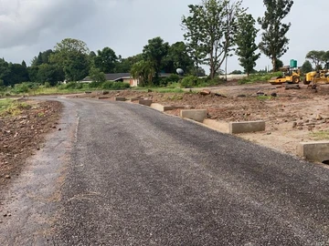 Stands & Residential Land