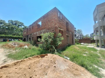3 Bedroom Flat & Apartment