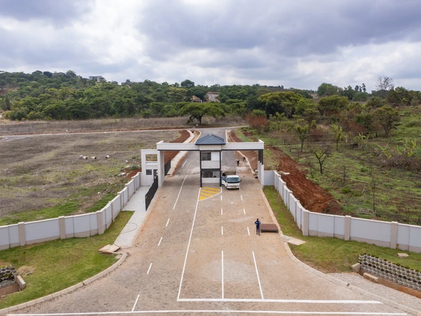 Upmarket Residential Stands in Lifestyle Estate