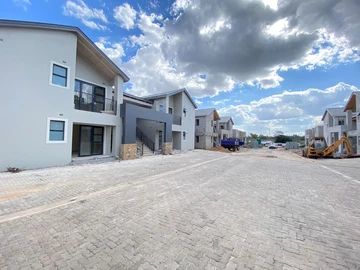 Charming Fully Furnished Garden Flat in Greendale, Harare East