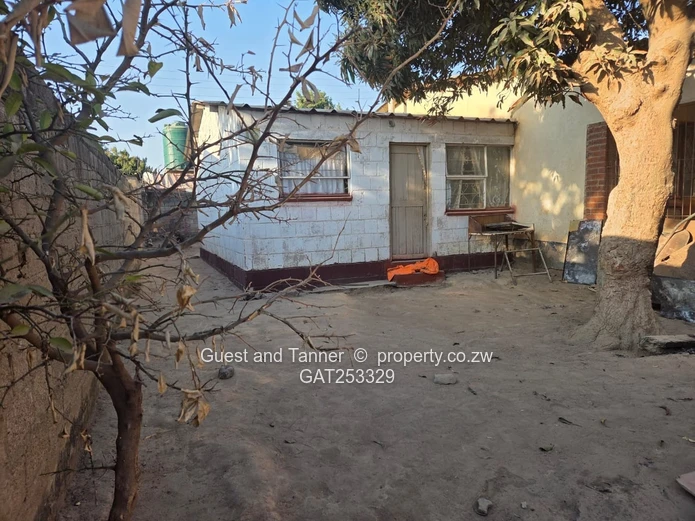 4-Roomed Home for Sale | Zengeza 2, Chitungwiza