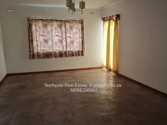 Close To Amenities!!  For January 2026 (Sole Mandate)