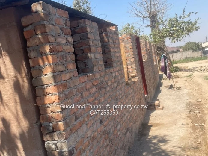 Incomplete 3-Bedroom House For Sale | Chitungwiza, Unit L