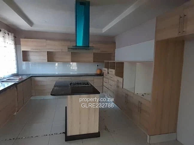 Modern Family Living, Highlands House For Sale 