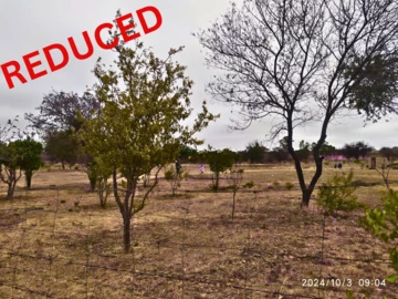 Reduced for quick sale !!! 4 acres of Land in Manningdale