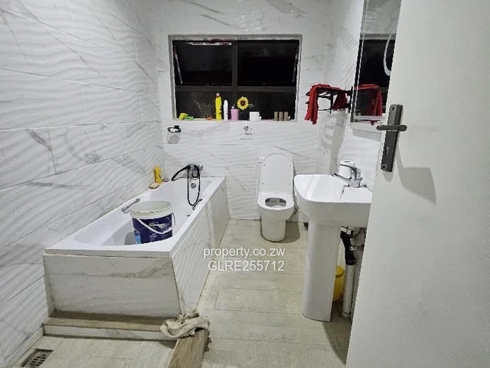 Modern 3-Bed The Grange — Balcony, Double Garage, Borehole