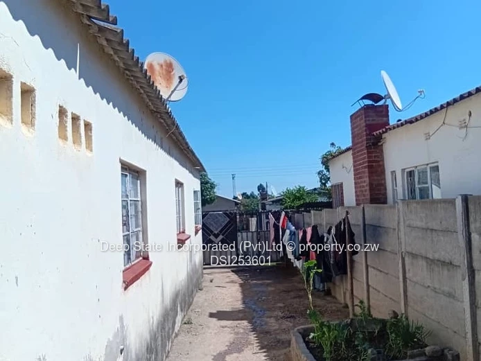 Zengeza 2 house for sale 
