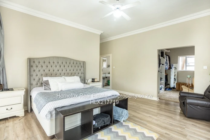 4-Bedroom House in Quinnington