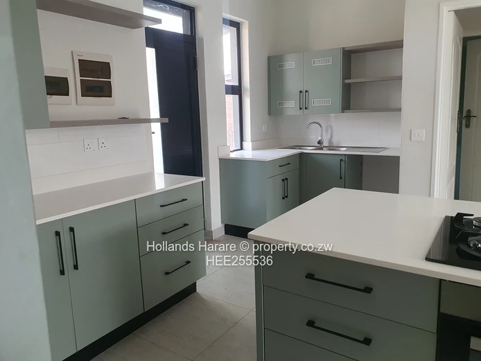 Stylish 2 bed flat to rent