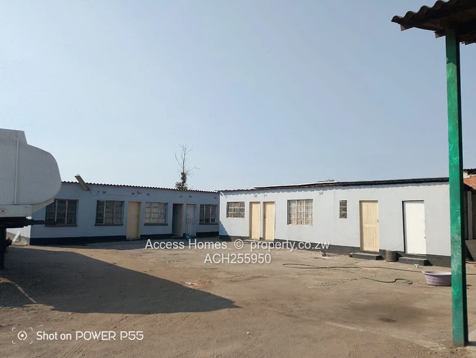 Commercial Property for rent  in Prospect Industrial  Park Waterfalls 