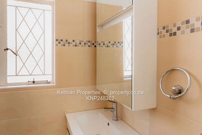 Lovely Secure 3 Bedroom Garden Avondale (Sole Mandate)