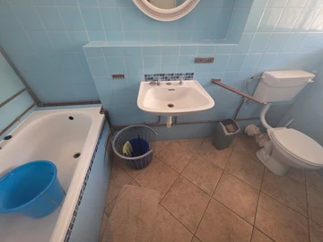 2 Bedroom Garden Flat