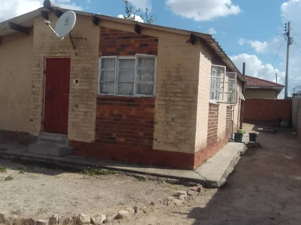 5 Bedroom Townhouse Complex