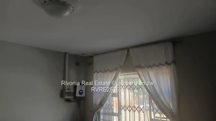 Mount Pleasant Heights: 5-Bed Home w/ Borehole & Solar